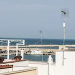 לינה וארוחת בוקר Torre Canina & 4*