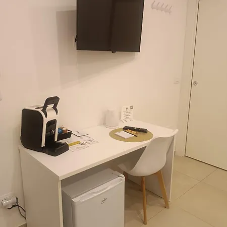 Torre Canina & לינה וארוחת בוקר