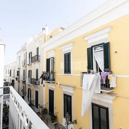 Torre Canina & 4* Trani