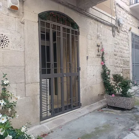 Couette-café Torre Canina Suite&rooms Trani